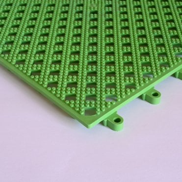 Kumfi Tile Duckboard Interlocking System 30cm x 30cm Green